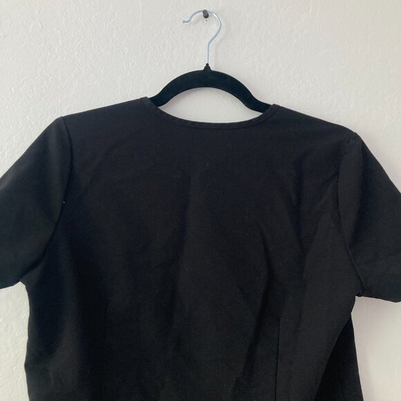 FIGS Catarina One Pocket Scrub Top Black V-Neck Classic Fit FW1000 Size XS - Picture 4 of 7